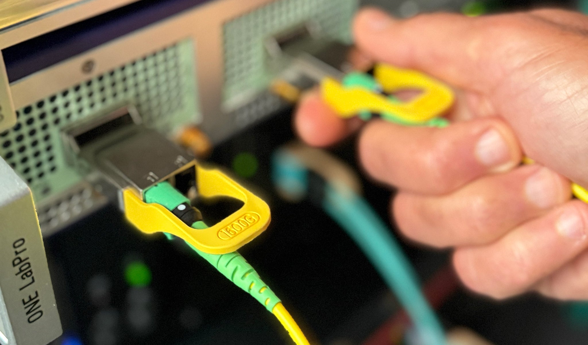MSA Compliant 1.6TBASE-DR4 OSFP Closed Top SMF 1310nm 500m CMIS 5.0 Transceiver